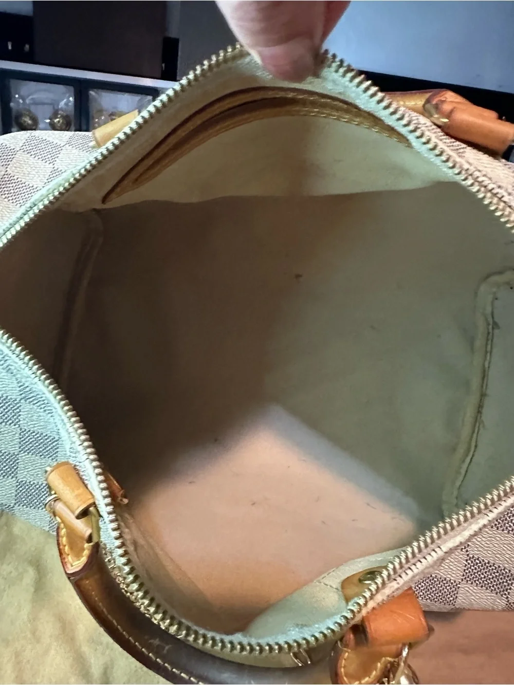 Authentic Louis Vuitton Damier Azur Speedy 30 White